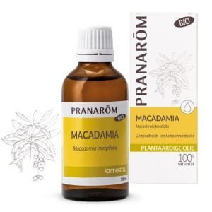 El aceite de macadamia es especialmente hidratante para la piel, el cabello y las uñas con un olor muy agradable y gran capacidad de penetración.